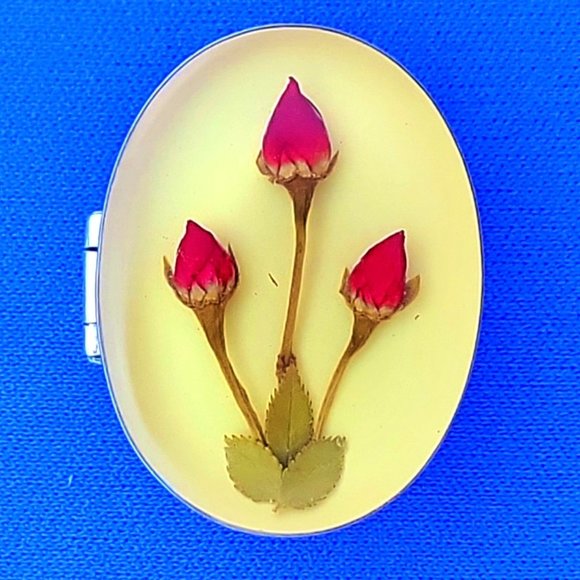 Sterling Silver Jewelry - Sterling 925 Silver Box with 3 Real Miniature Rosebuds